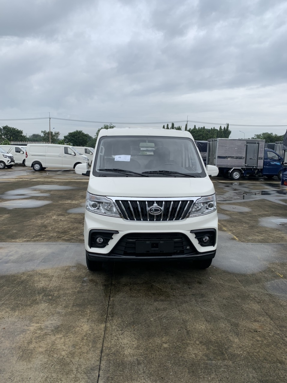 Mua xe TERA V8 ở đâu? Hướng dẫn chi tiết cho khách hàng tại Việt Nam